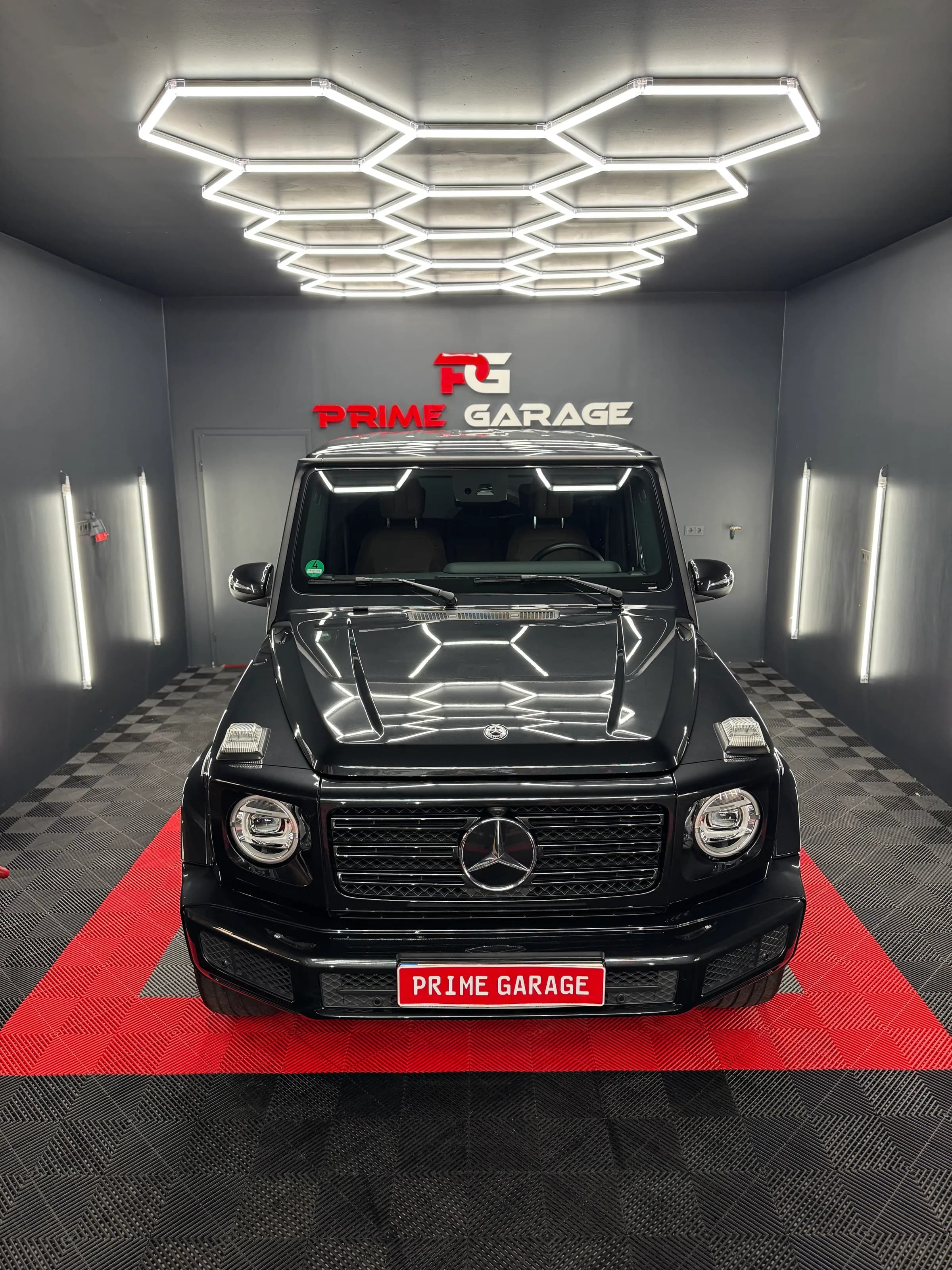 Aufbereitete Mercedes G-Klasse im Prime Garage Detailing Studio in Berlin